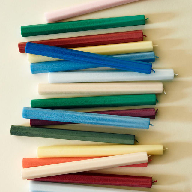 4er Set Stabkerzen Hexagon Candle Dark - HAY