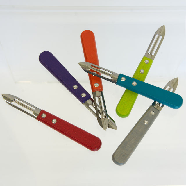 Gemüseschäler Poppy - DesignWe.Love