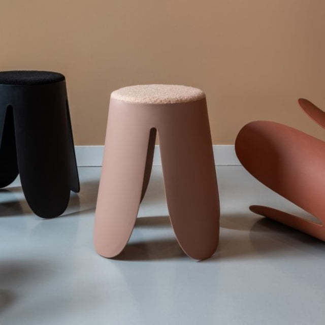 Hocker Savor