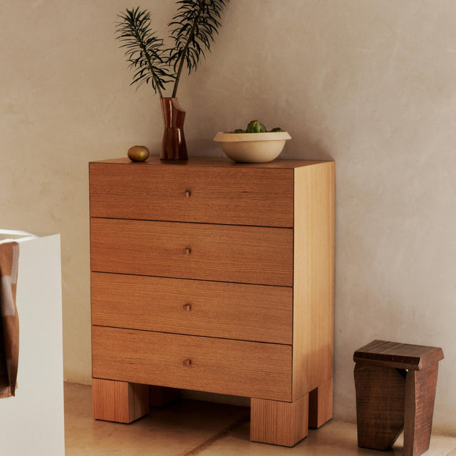 Kuben Schrank mit 4 Schubladen 1x4 Eiche natur - ferm LIVING