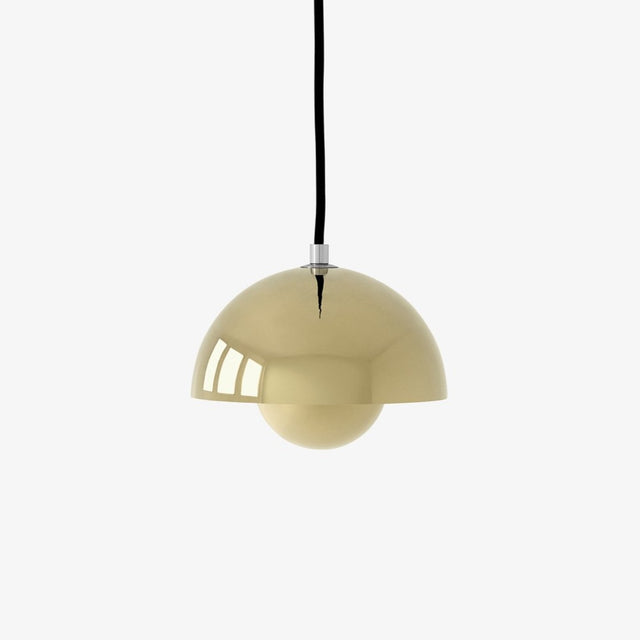VP10 Flowerpot Pendelleuchte Messing veredelt - &Tradition