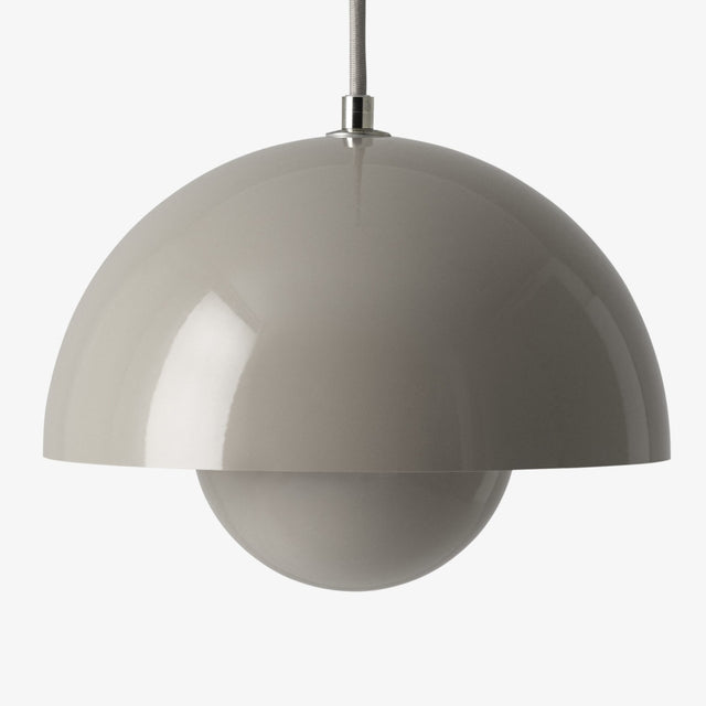 VP1 Flowerpot Pendelleuchte Grey Beige - &Tradition
