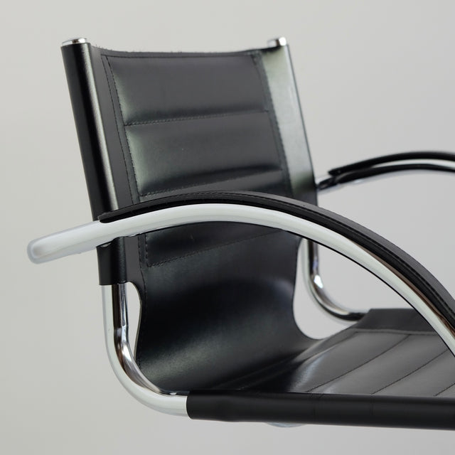 Freischwinger Marcel Breuer Stil schwarzes Leder - Safco
