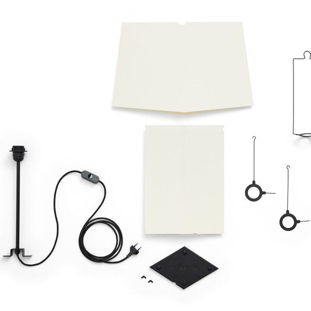 Aplat Tischleuchte 440 - HAY