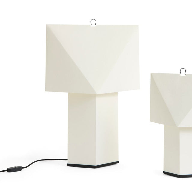 Aplat Tischleuchte 660 - HAY