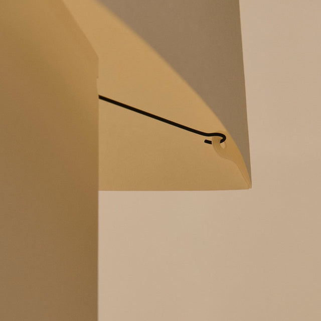 Aplat Tischleuchte 660 - HAY - DesignWe.Love