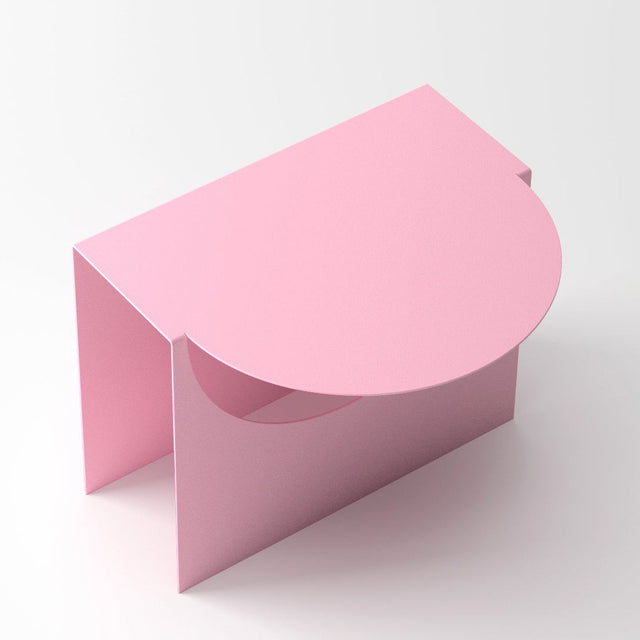 Aesthek Apartment Beistelltisch Rosa am Sofa – made in Germany