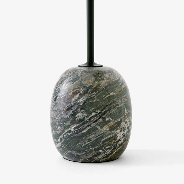 Beistelltisch Lato LN9 oval Deep Green/Verde Alpi - &Tradition - DesignWe.Love