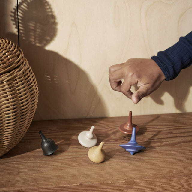 Kreisel 5er-Set Spin Tops - ferm LIVING