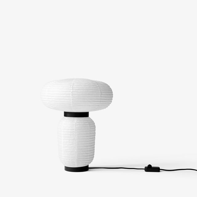 Formakami JH18 Tischleuchte Reispapier - &Tradition