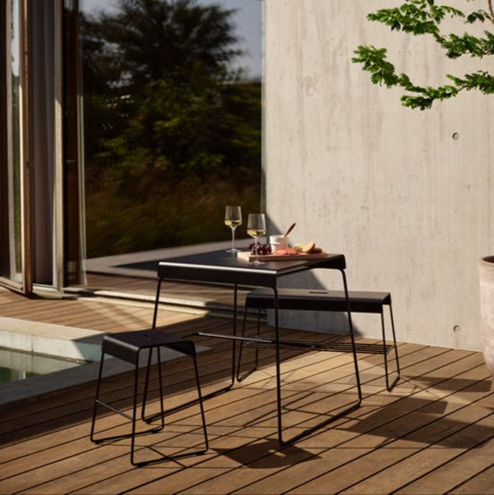 Hocker A - Stool schwarz Outdoor - Zone Denmark - DesignWe.Love