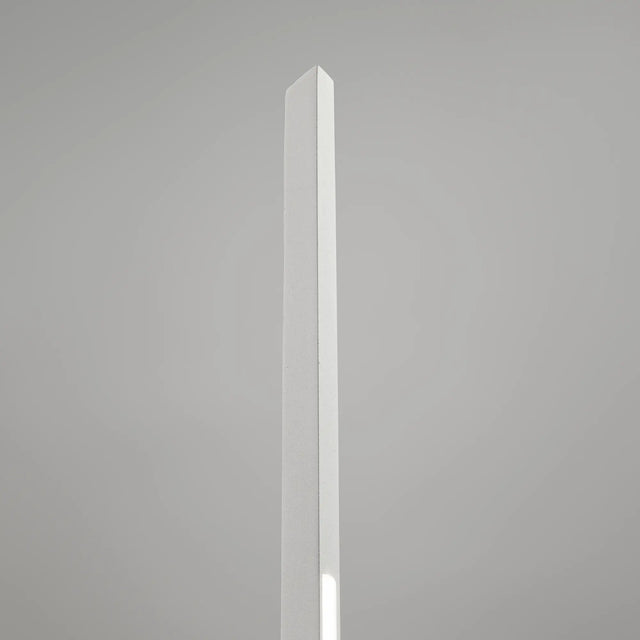 Ideal Lux Blade Stehlampe in Weiß, dimmbare LED Stehleuchte Detail