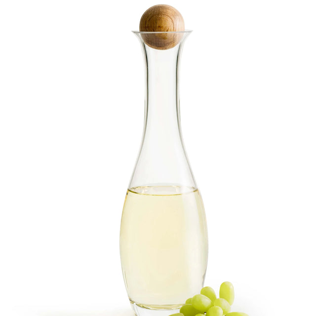 Karaffe Nature mit Kugel aus Eiche - Sagaform