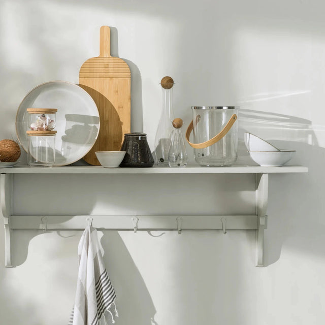 Karaffe Nature mit Kugel aus Eiche - Sagaform