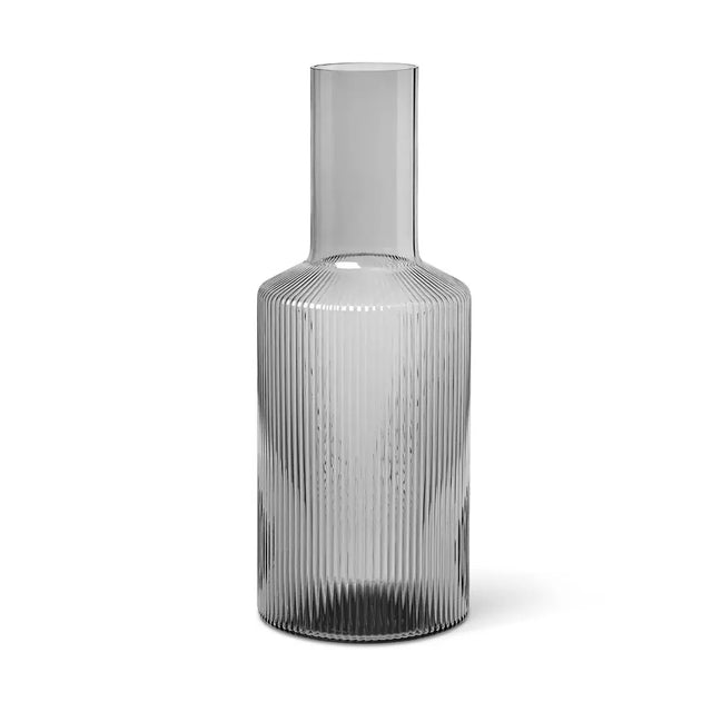 Karaffe Ripple Grau - ferm LIVING - DesignWe.Love