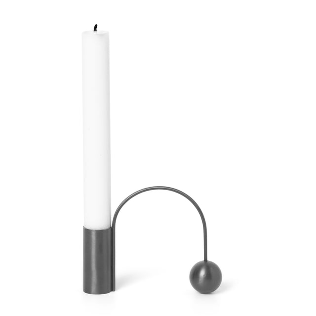 Kerzenhalter Balance Black Brass - ferm LIVING