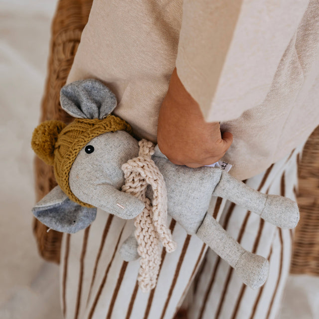 Myrte Elefant | Kuscheltier - and the little dog laughed