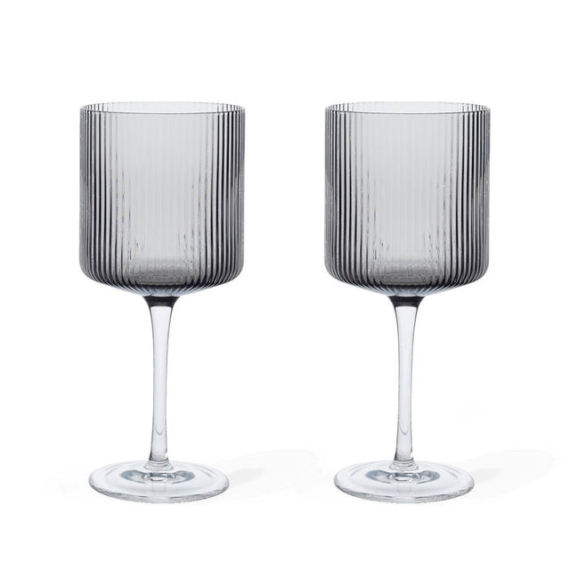 Ripple Rotweingläser grau aus Rauchglas – ferm LIVING Weingläser
