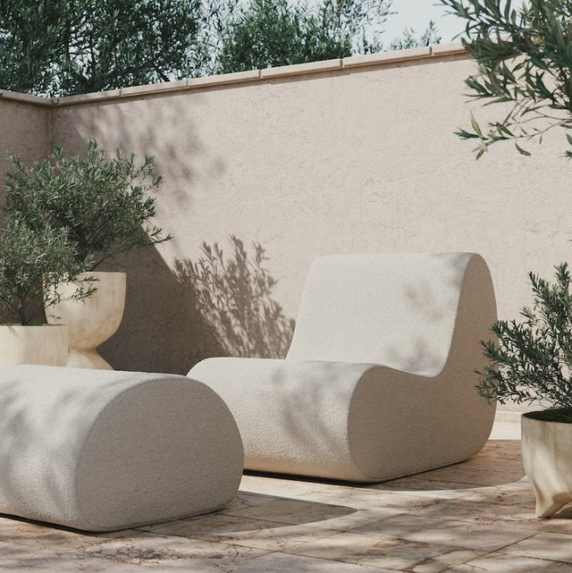 Rouli Set Sessel und Pouf off - white - fermLIVING - DesignWe.Love