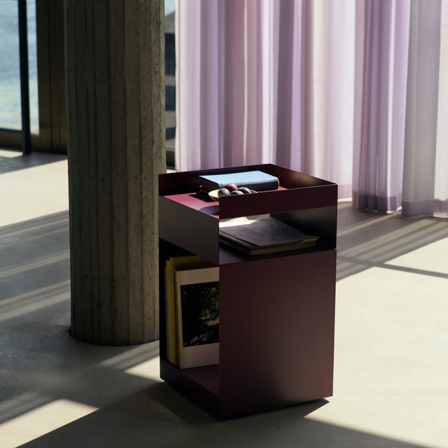 sc73-rotate-beistelltisch-dark-plum-and-tradition-mood