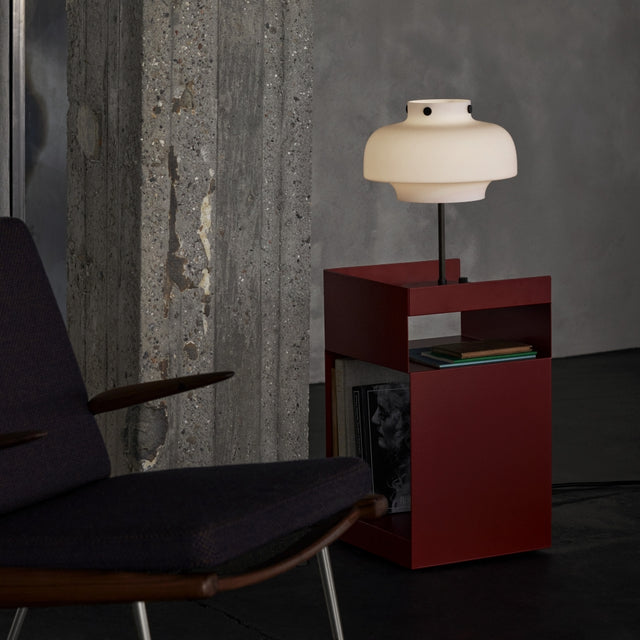 sc73-rotate-beistelltisch-merlot-and-tradition-mood