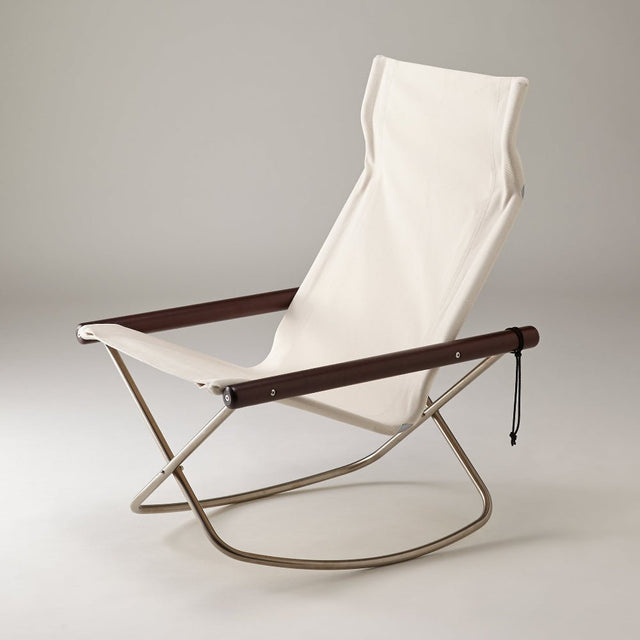 Schaukelstuhl Nychair X Weiss/Dunkelbraun - Nychair X - DesignWe.Love
