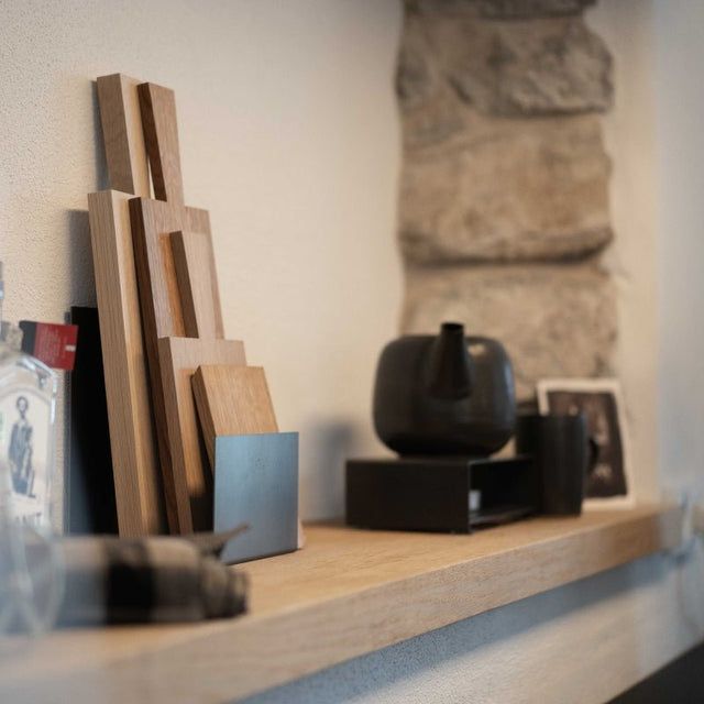 Schneidebrett aus Eiche Natur mit Griff - Raumgestalt - DesignWe.Love