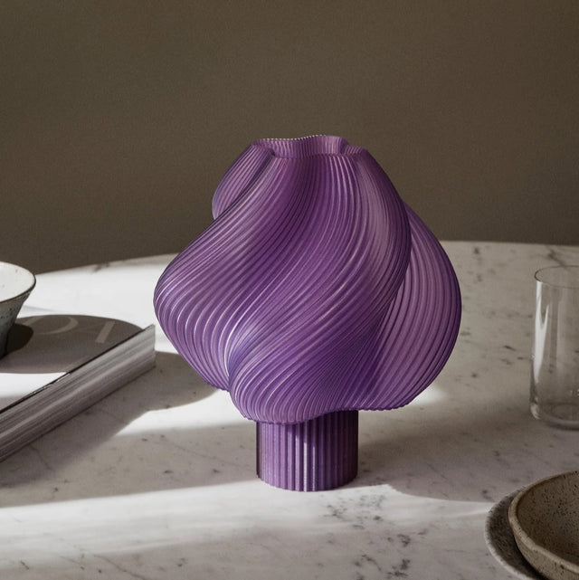 Soft Serve Akkuleuchte Lavendel Sorbet - Crème Atelier