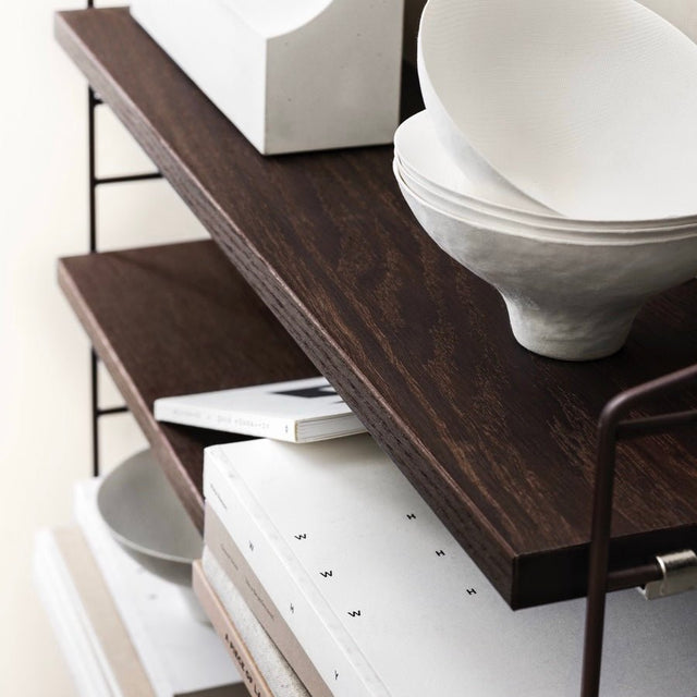 String Pocket Wandregal Walnuss - String Furniture - DesignWe.Love