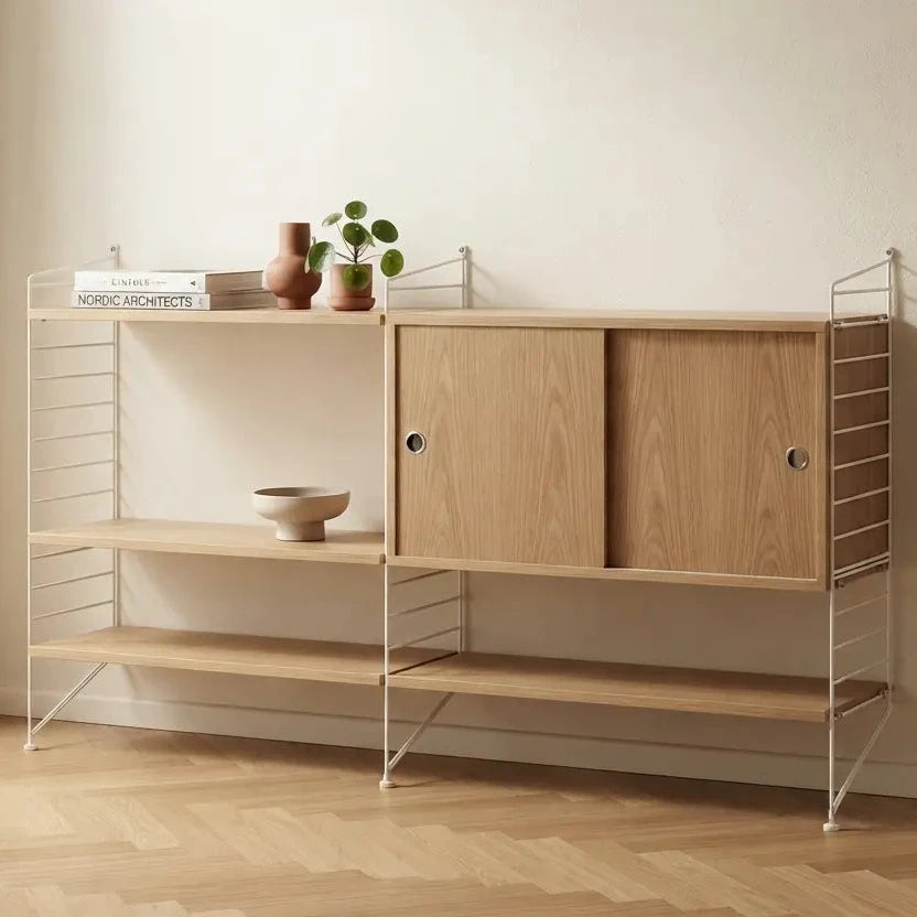 schrank flach Flexi M, auf Sockel + 24 Holzbehälter flach, weiß-gelb (Flexi 142) | insGraf Innendeko