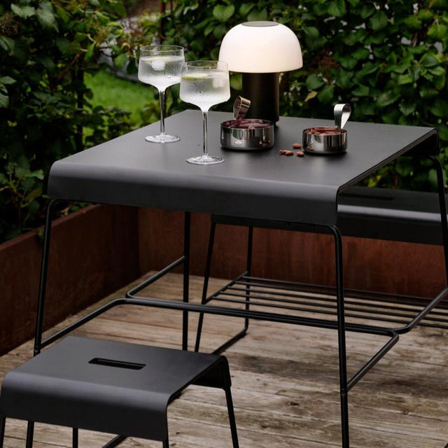 Tisch A - Café Table schwarz Outdoor - Zone Denmark - DesignWe.Love