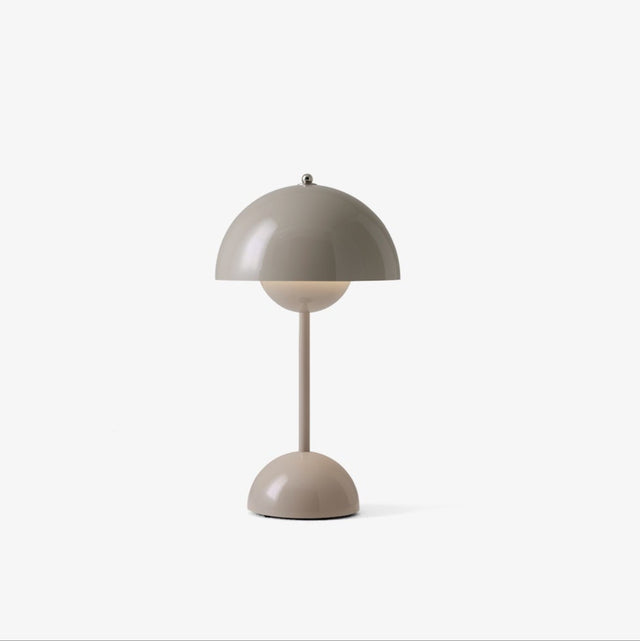 VP9 Flowerpot Akkuleuchte Grey Beige - &Tradition
