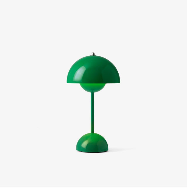 VP9 Flowerpot Akkuleuchte Signal Green - &Tradition