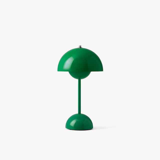 VP9 Flowerpot Akkuleuchte Signal Green - &Tradition