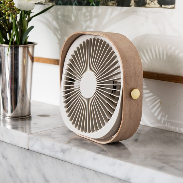 Tragbarer Tischventilator Fantastic, Beige - Printworks - DesignWe.Love