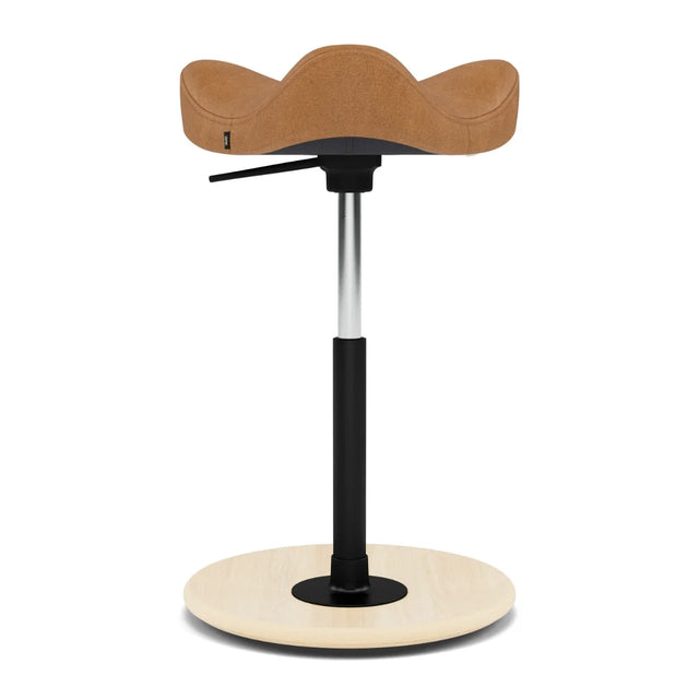 Varier Move Compact Sattelhocker, Holzbasis Natur, Bezug DUNES Cognac 21000, Packshot