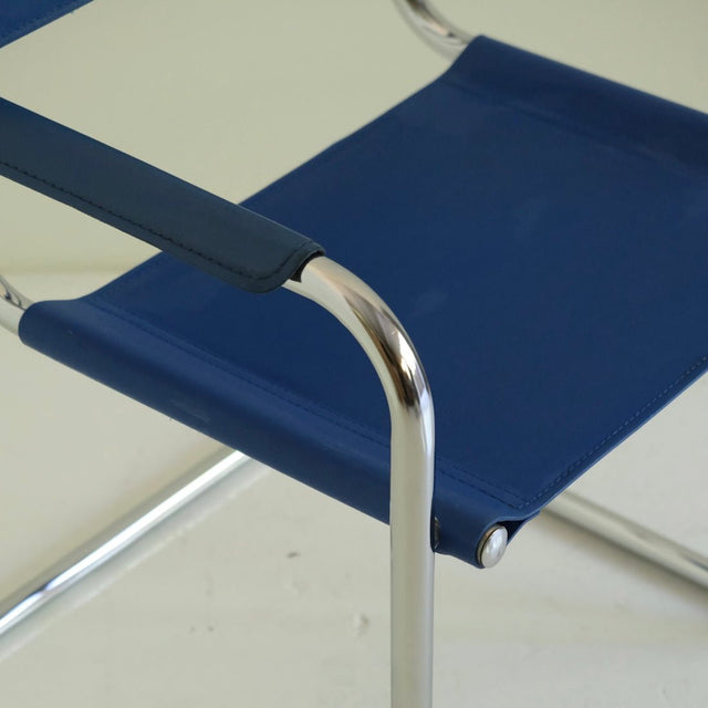 Vintage Freischwinger blaues Kunstleder B34 Marcel Breuer Stil - DesignWe.Love