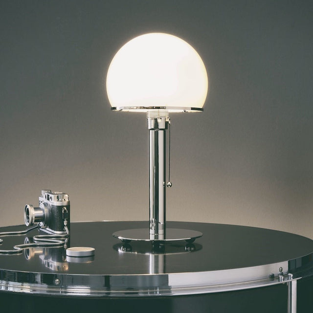WA 24 Bauhaus Tischleuchte Wilhelm Wagenfeld - Tecnolumen - DesignWe.Love
