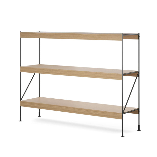 Zet Storage System von Audo Copenhagen in Höhe H114 mit Eiche Natur Regalböden