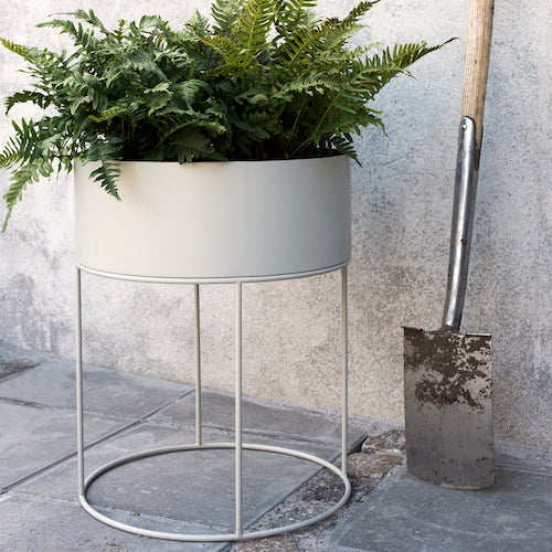 Plant Box Rund Schwarz - ferm LIVING
