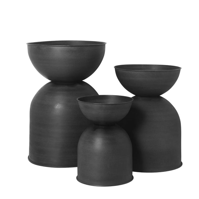Hourglass Blumentopf schwarz M - ferm LIVING