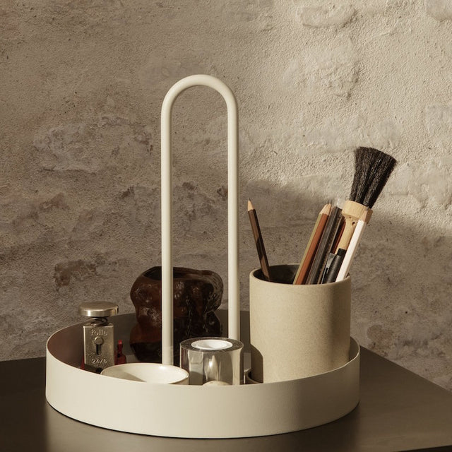 Grib Tray Hellgrau - Tablett von ferm LIVING