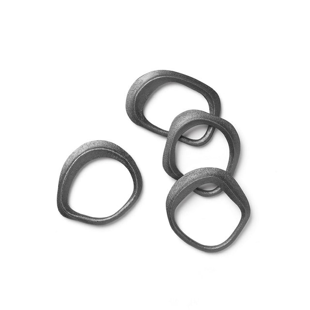 Serviettenringe Flow Messing Schwarz - fermLIVING