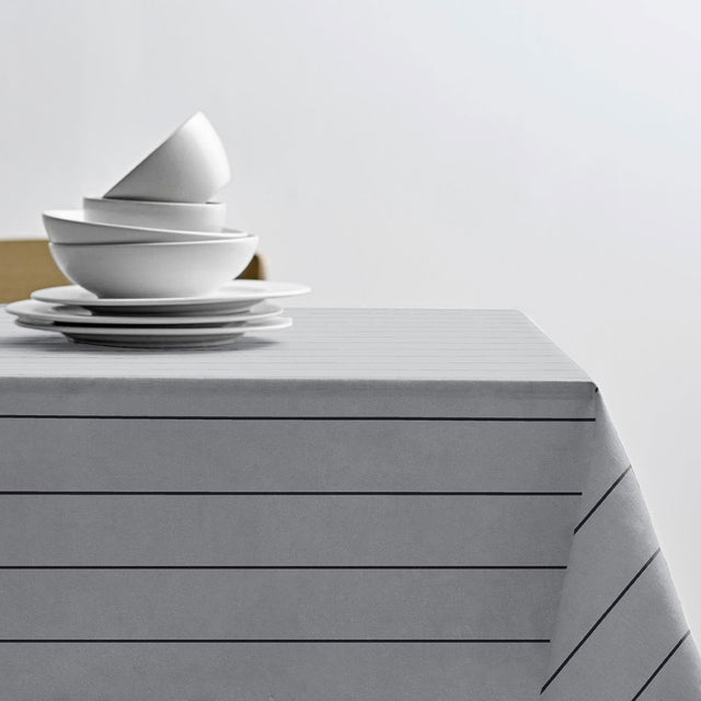 Tischtuch Line Light Grey 140x270cm - Södahl