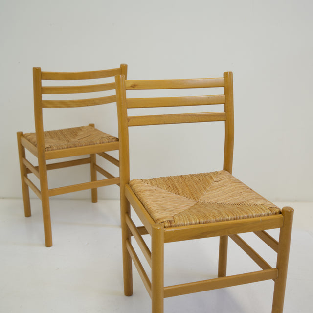 Scandinavian Modern Stuhl mit Korbgeflecht - Vintage Stuhl - DesignWe.Love
