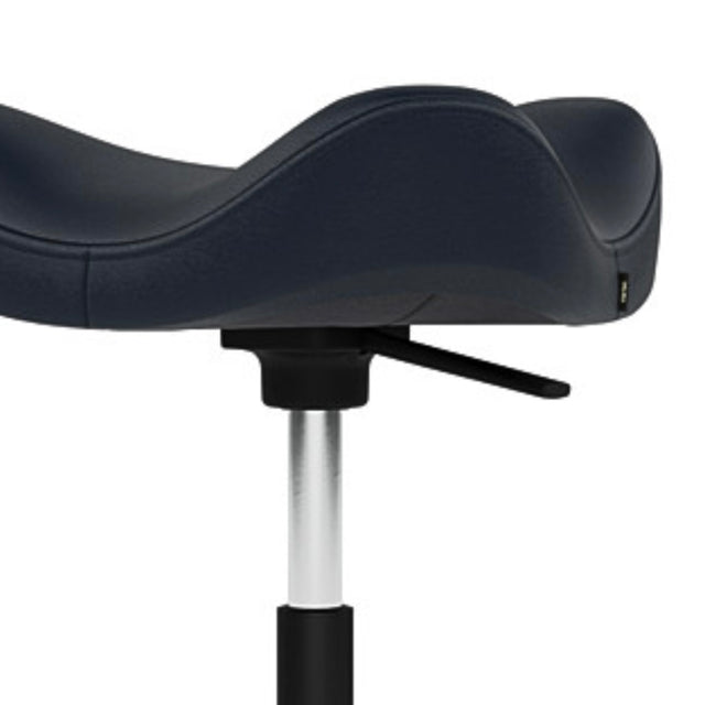 Move Stehhilfe - Stehsitz Hocker mit Lederbezug Dunkelblau -  Varier Furniture