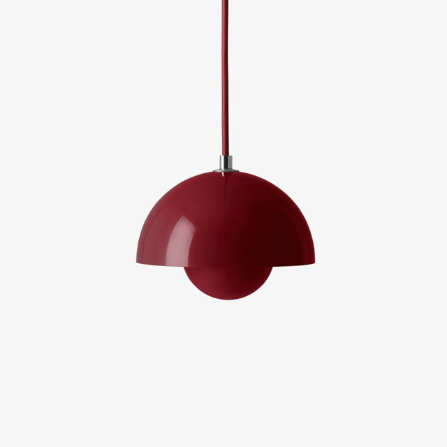 VP10 Flowerpot Pendelleuchte Vermilion Red - &Tradition