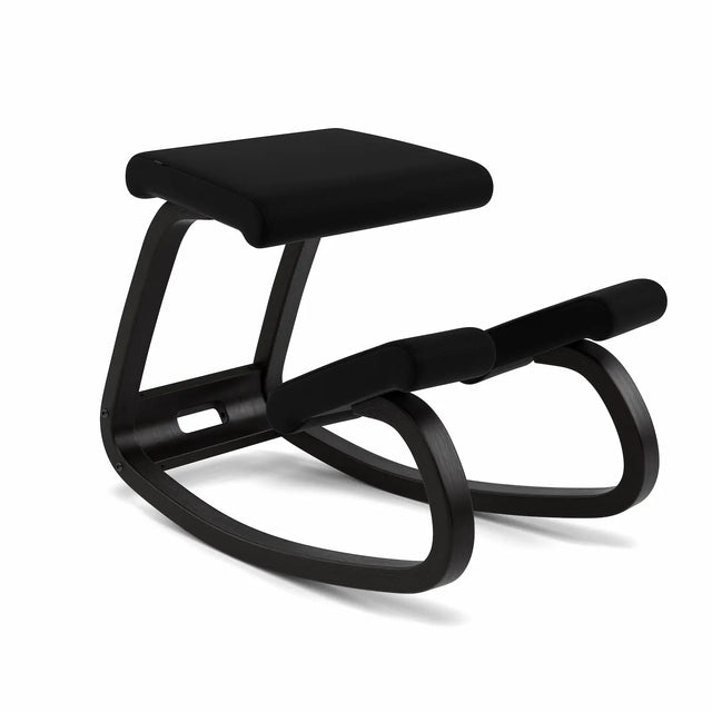 Varier Kniestuhl Variable, Holzfarbe Esche schwarz, Bezug Schwarz (Tonal 60999) – ergonomischer Original Kniestuhl von Peter Opsvik