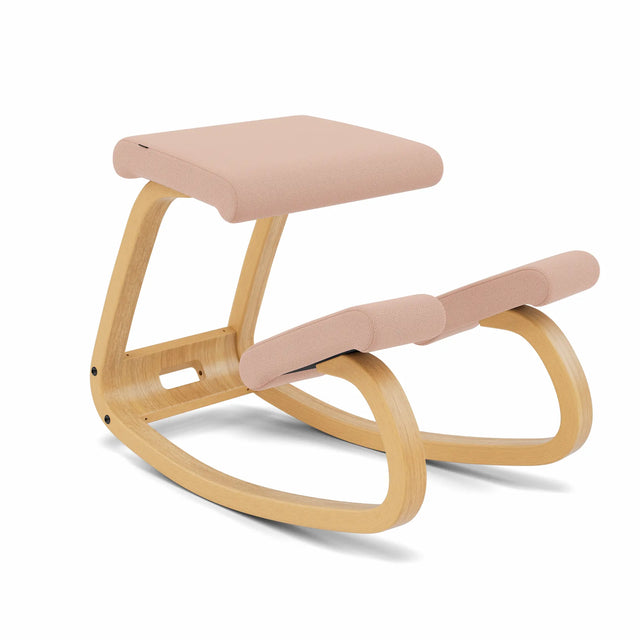 Varier Kniestuhl Variable, Holzfarbe Esche hellbraun, Bezug Altrosa (Tonal 63153) – ergonomischer Original Kniestuhl von Peter Opsvik