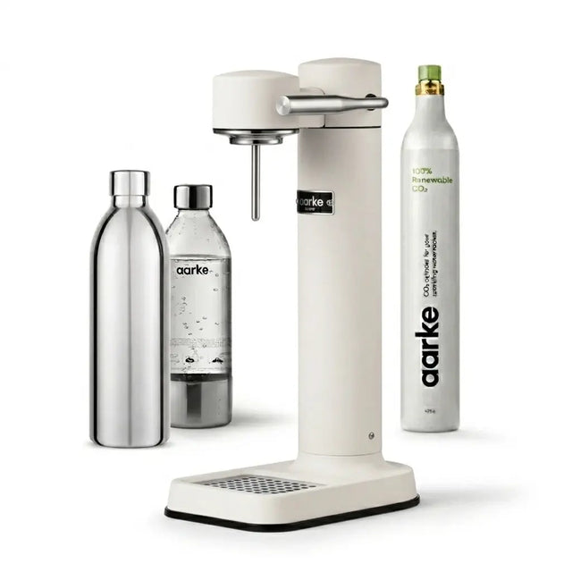 Aarke Carbonator 3 Komplett-Set Mattweiß – Wassersprudler + Edelstahlflasche + CO2 Zylinder – DesignWe.Love
